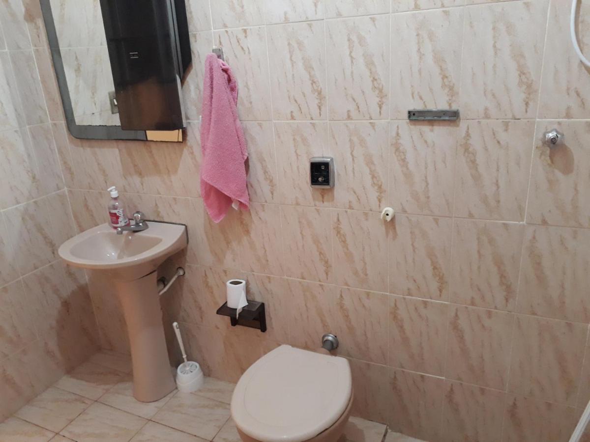 Apartamento Quartos próximo ao centro de Ilhabela Exterior foto